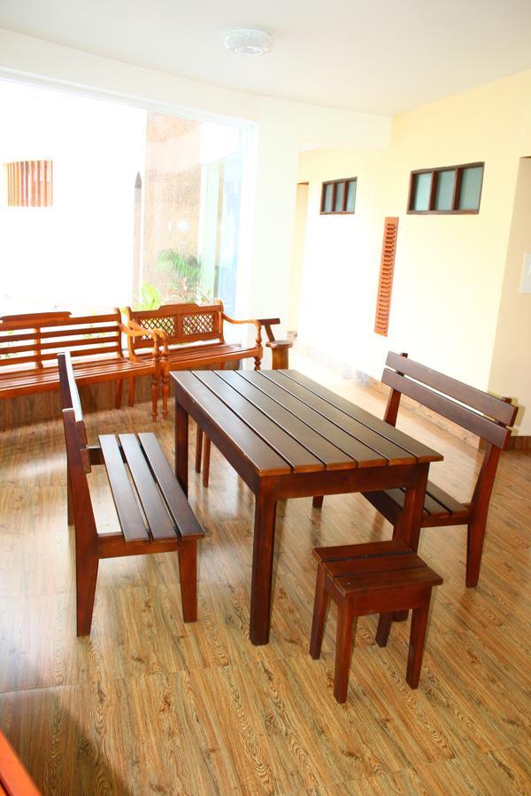 Sky View Grand Hotel Kandy Exterior foto